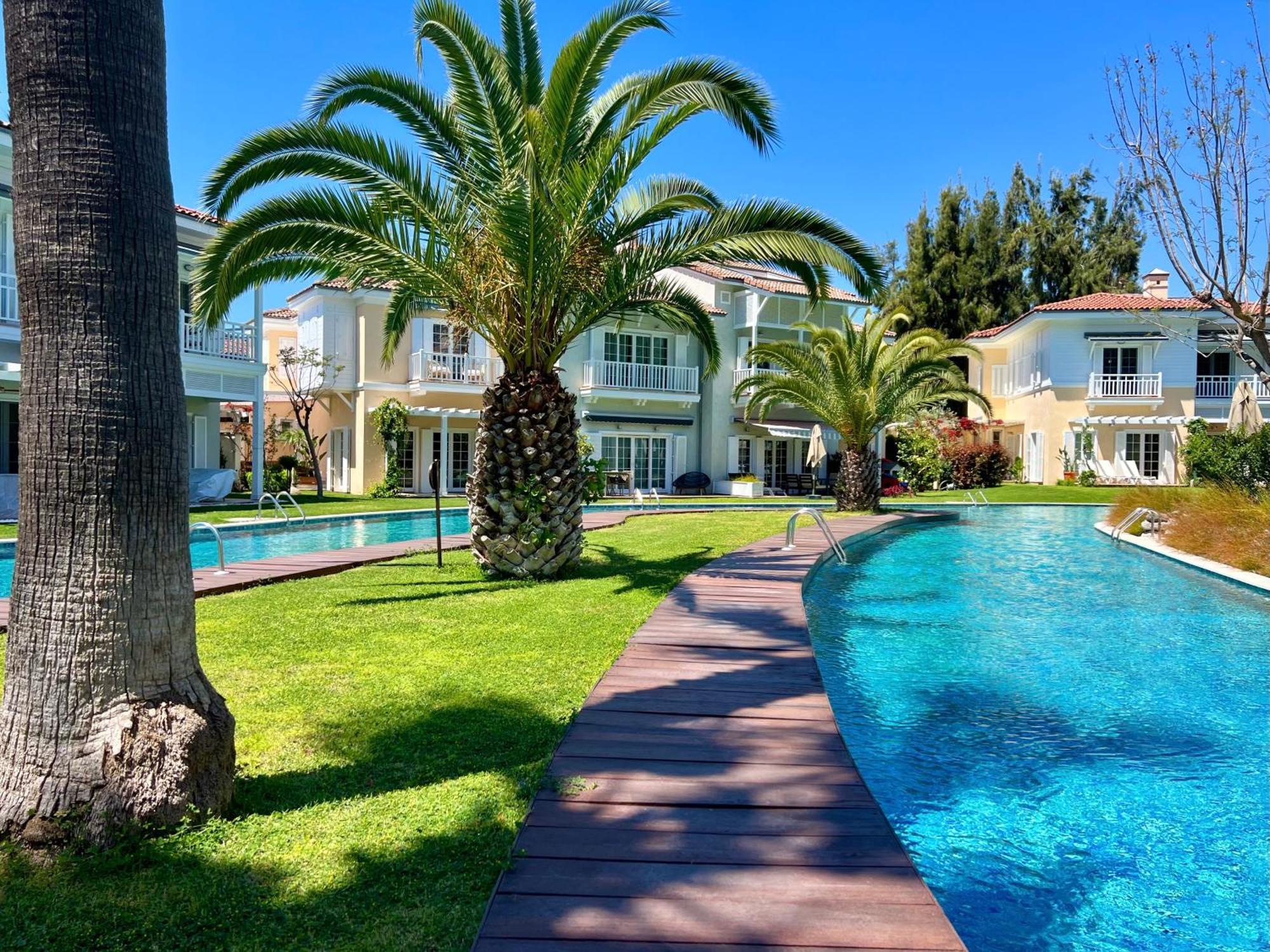 Number 27, Outstanding Corner W/pool In Portville Gocek Villa